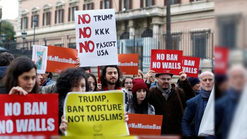 İtaliyada anti-Tramp aksiyalar