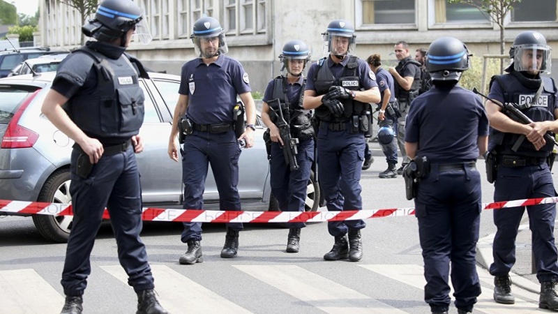 پیرس میں فائرنگ ، ایک ہی خاندان کے چار افراد ہلاک 