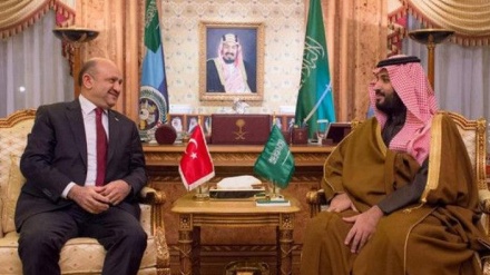 Rawêjkarîyên Tirkîyê jibo girtina pêşîya pêvajoya işkestên sîyasetên wî li navçê 