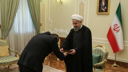 Ambasadari Kirgistana, Portugala i Brazila predali akreditive iranskom predsjedniku