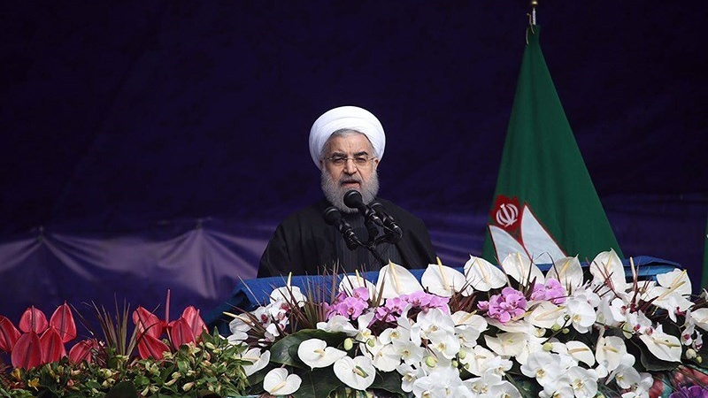 میزائل پروگرام جاری رہے گا، جشن انقلاب میں صدر ایران کا واضح اعلان 