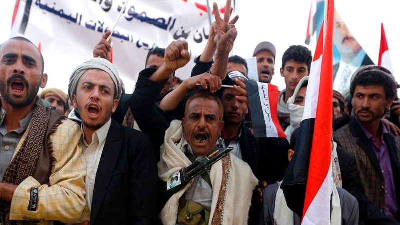 
Yəmənli hüquq müdafiəçiləri BMT ofisi qarşısında piket keçiriblər
