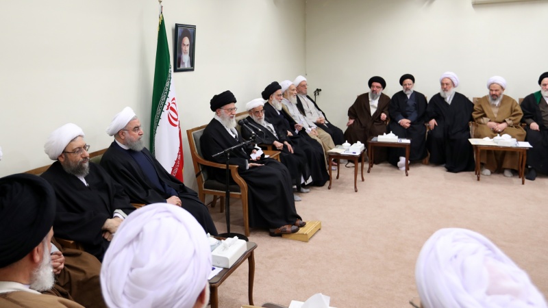 Nêrîna rêberê qedirgiran ê inqilabê li bara hegerên kîn û dijminatîya zorbêjan li hemberî Îranê