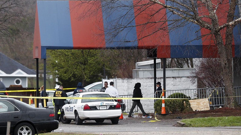 امریکہ میں فائرنگ اور تشدد کے چھپن واقعات میں 14 ہلاک 36 زخمی  