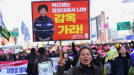جنوبی کوریا کی معزول صدر کے حامیوں کا سئول میں پرتشدد احتجاج 