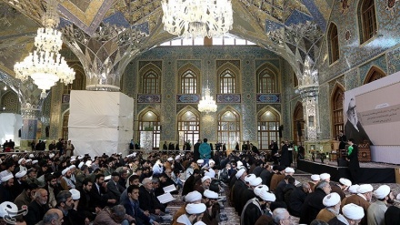 مشہد مقدس میں آیت الله واعظ طبسی کی برسی 