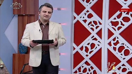 خوێندنه‌وه‌ی شیعرێک له لایه‌ن ئازاد ئیبراهیمی به بۆنه‌ی جێژنی پیرۆزی مه‌بعه‌س