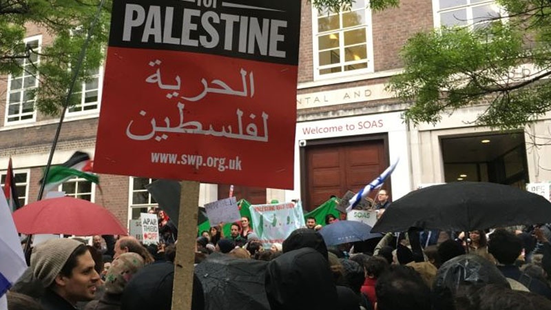 بھوک ہڑتالی فلسطینی قیدیوں کی حمایت میں مظاہرہ 