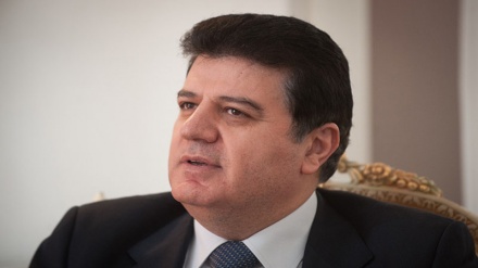 باڵوێزی سووریا لە تاران: هەڕەشەو گوڕەشەکانی ترەمپ لەدژ ئێران، سەرچاوەگرتوو لە هەست بە شکست کردنە