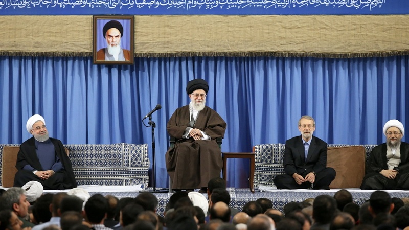 اعلی حکام اور اسلامی ملکوں کے سفیروں کی رہبر انقلاب اسلامی سے ملاقات 