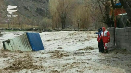 İranda daşqınların törətdiyi ziyanlar barədə son məlumat