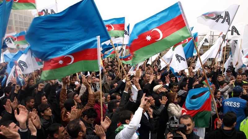 Milli Şuranın Bakıda mitinqi keçirilib

