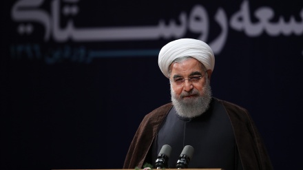 Ruhani: Amerikalılar elə bilirlər ki, dünyanın polisi və hakimidirlər