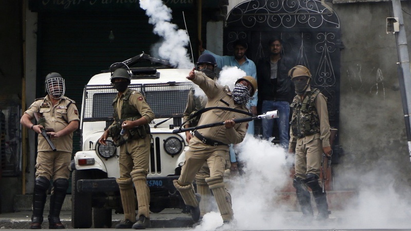 ہندوستان کے زیرانتظام کشمیر میں جھڑپیں، 4 جاں بحق 