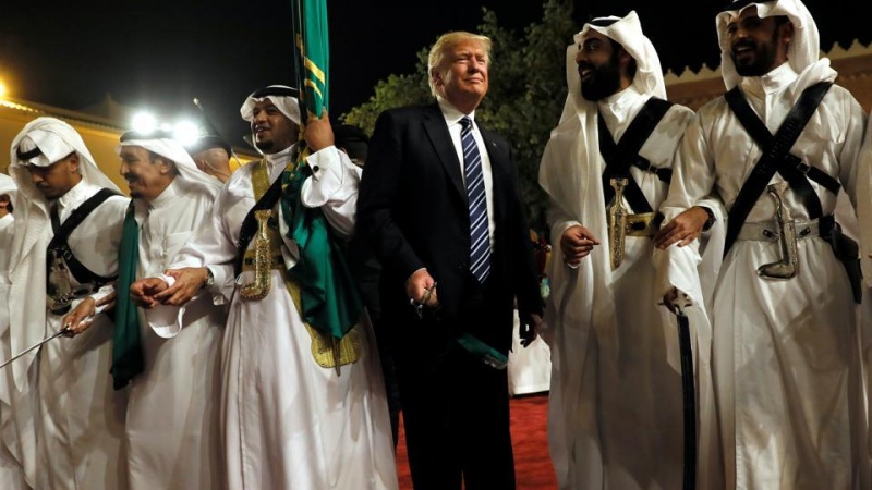 ٹرمپ کے دورہ سعودی عرب پر امریکی اخبارات کی تنقید