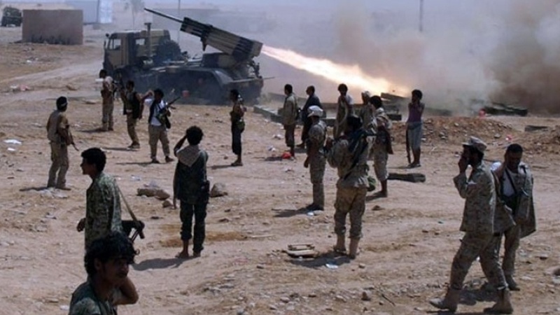 سعودی فوج کے ٹھکانوں پر یمنی فوج کی بمباری 