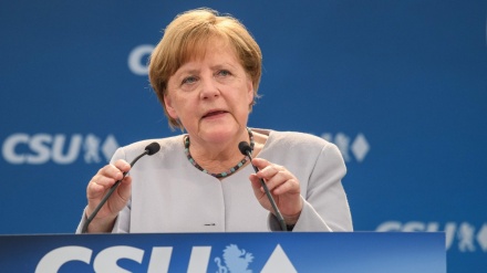 Merkel Avropanı birliyə çağırıb