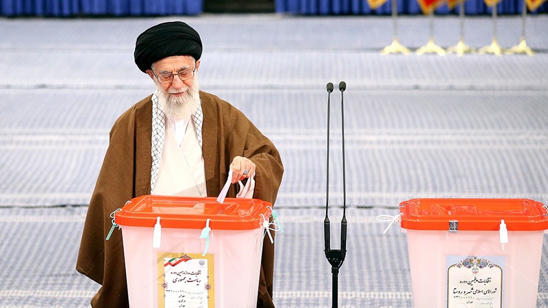  انتخابات میں رہبرانقلاب اسلامی کا ووٹ