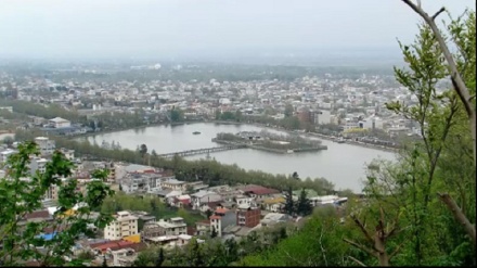 سرووشتی جوانی باشوری ئێران