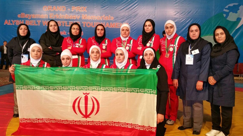 İranlı qadınlar 4 medal qazandı