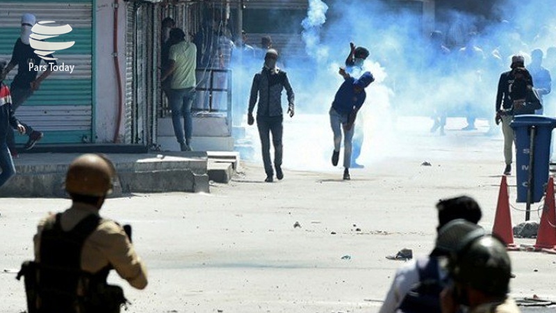 ہندوستان کے زیرانتظام کشمیر میں فوجی اہلکاروں پر حملہ