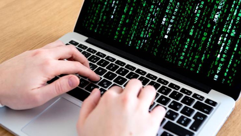 „Majkrosoft“ optužuje: Hakeri iz Rusije, Kine i Irana iza napada na štabove Trampa i Bajdena