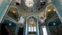 Kermanšah: grad s prirodnim i historijskim znamenitostima 
