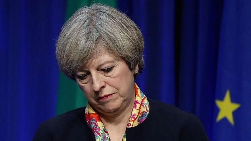 برطانوی وزیر اعظم پر عدم اعتماد