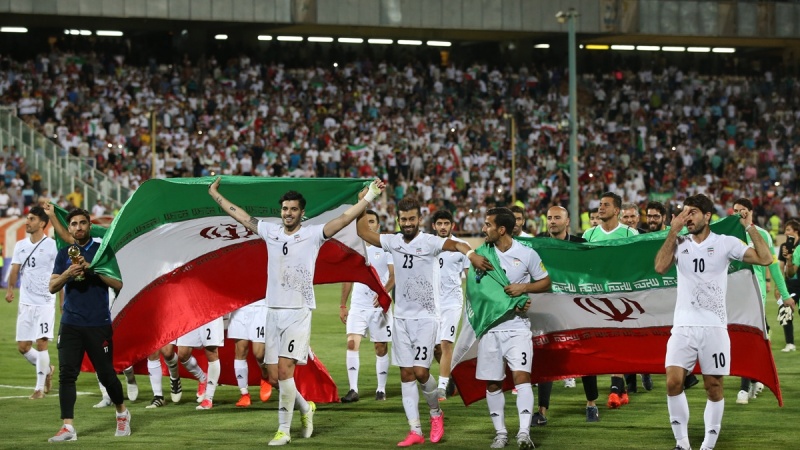   صدر مملکت کی جانب سے ایران کی فٹبال ٹیم کی شاندار کامیابی پر مبارکباد 