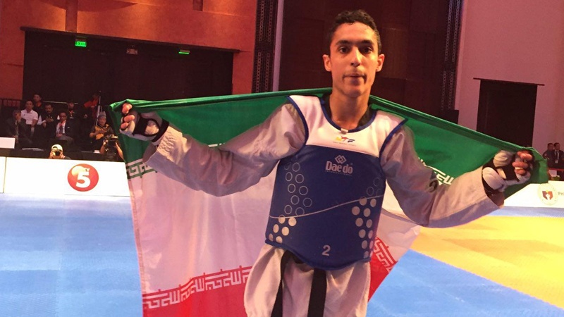 İranlı taekvandoçu Dünya Çempionatında ikinci oldu