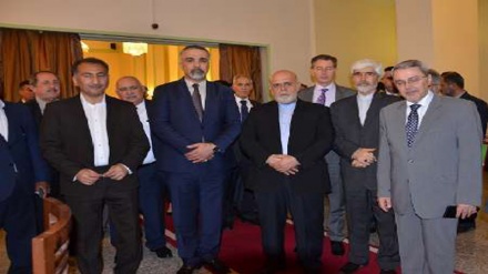 İraq və Suriya terrorizm ilə mübarizədə verdiyi dəstəyə görə İranı alqışladılar