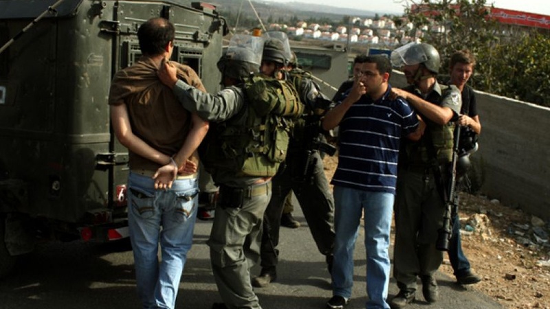 اسرائیل نے درجنوں فلسطینیوں کو گرفتار کرلیا 