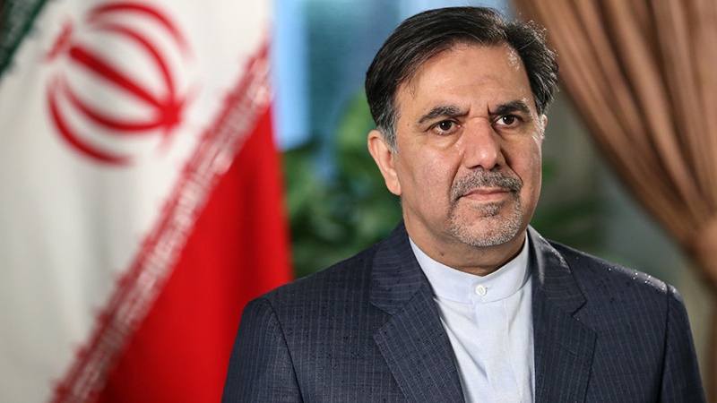ایران کے وزیر ٹرانسپورٹ کی بانی پاکستان کے مزار پر حاضری 