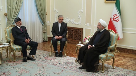 عمان کے وزیر خارجہ کی صدر ایران سے ملاقات 