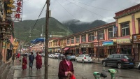 Grad budističkih monaha u Kini
