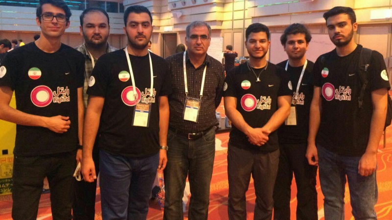 İran komandası Robot Kubokunun ikinciliyini qazandı

