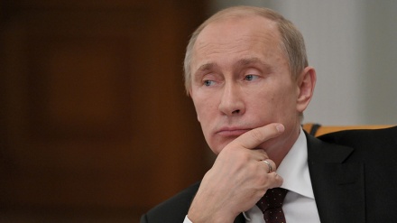 Putin və 2018 seçkiləri; Rəqibsiz, amma qərarsız