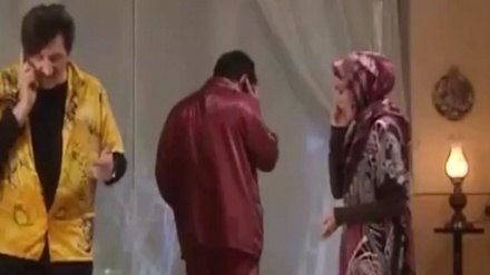 چەند سێکانس لە درامای نیوه به نیوه - بەشی 18