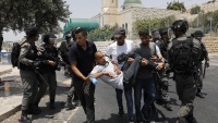 Protesti zbog zatvaranja džamije Aksa
