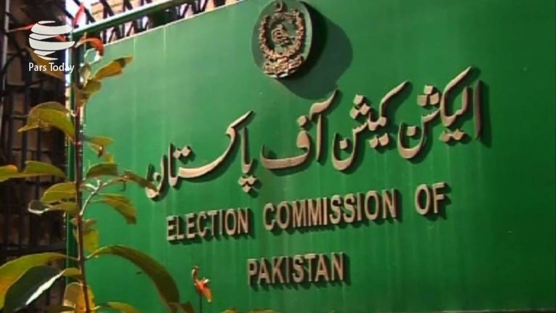 پاکستان:261 اراکین پارلیمنٹ کی رکنیت معطل