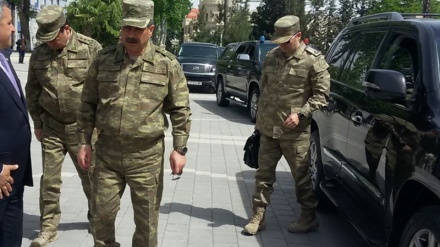 Hərbi hissədəki partlayışla bağlı toplantı olub 
