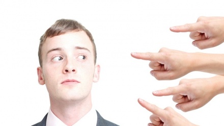 ده‌زانن خۆ لۆمه کردن چیه؟