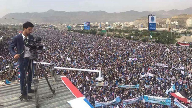 سعودی عرب کے خلاف یمنی عوام کا  بڑا اجتماع 