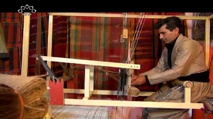 پیشانگای هو‌نه‌ر و پیشه‌ی ده‌ستی