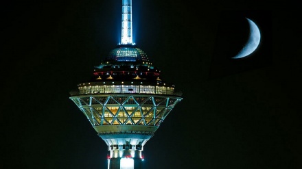 کلیپێکی جوان لە تاوەرەی میلادی تاران