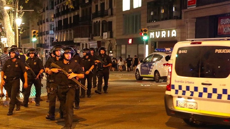 İspaniya polisinin terrorçularla atışması; 4 terrorçu öldürüldü
