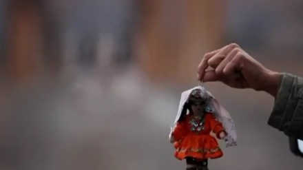 بەشێک لە فیلمی سینه‌مایی خاک و مەرجان