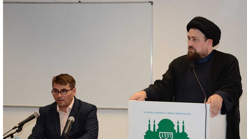 Ajatollah Homeini: Potreban dijalog i međusobno razumijevanje među muslimanima