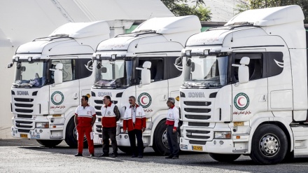 İran Myanma müsəlmanlarına humanitar yardımı göndərdi