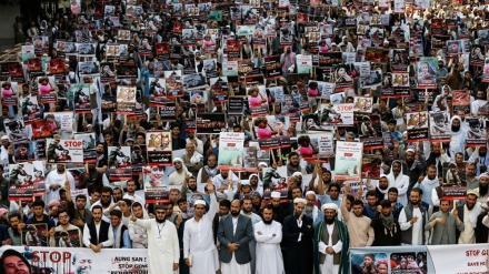 Demonstracije protiv pokolja nad Rohingja muslimanima